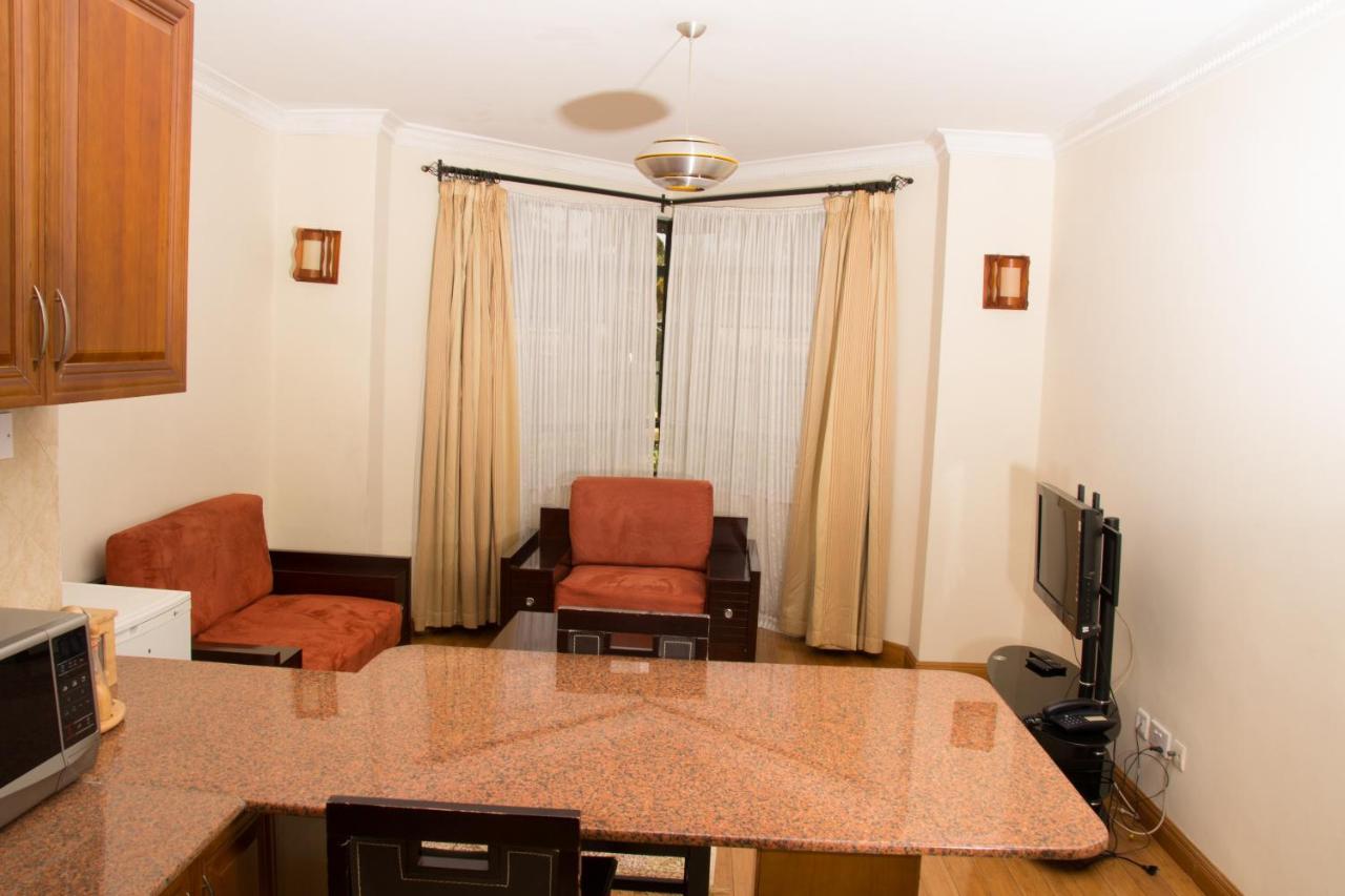Natural Oak Apartments Nairobi Exterior photo