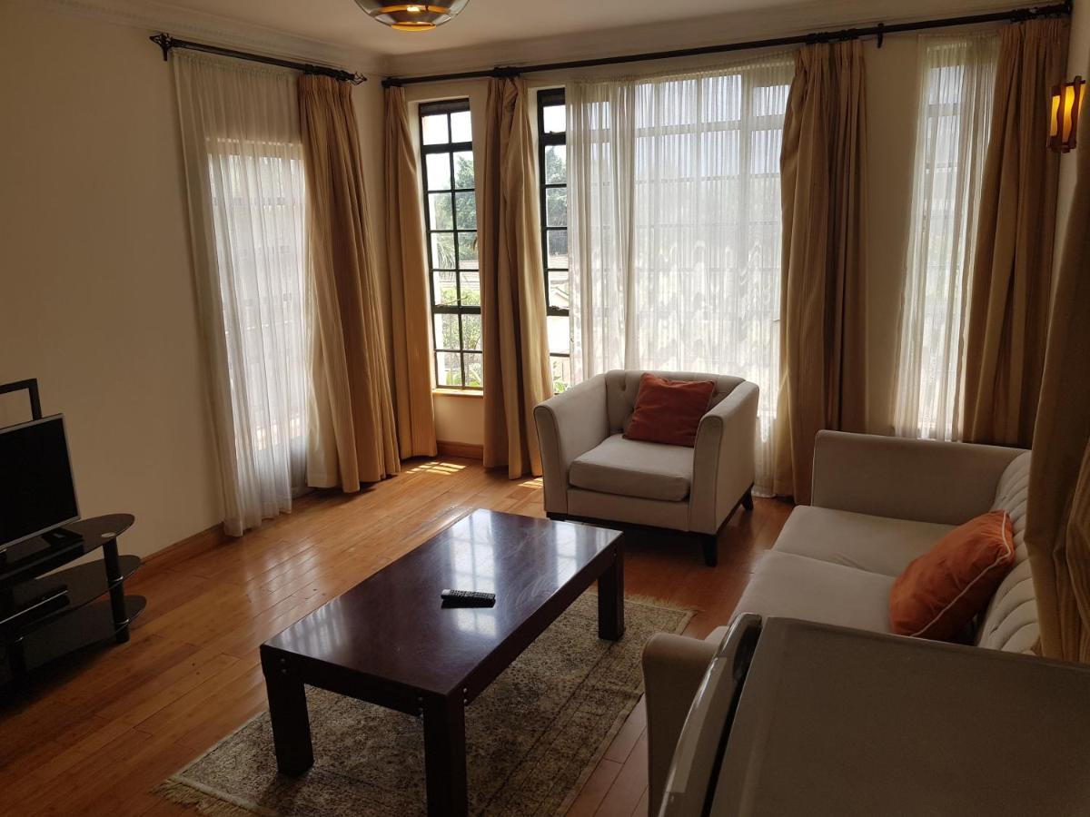 Natural Oak Apartments Nairobi Exterior photo