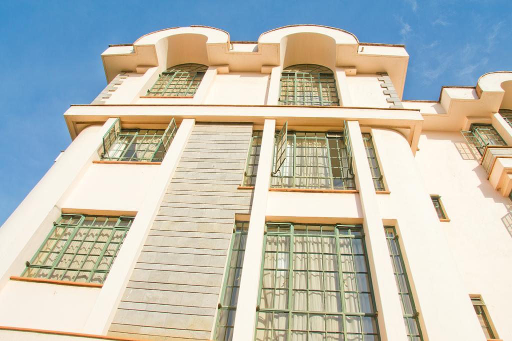 Natural Oak Apartments Nairobi Exterior photo
