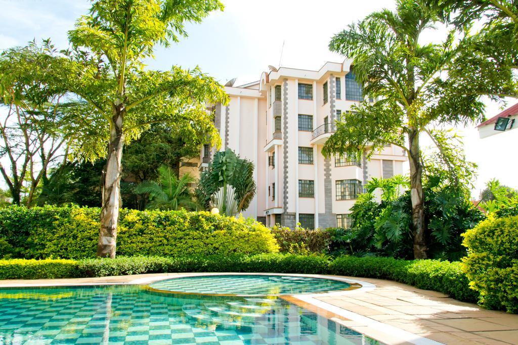 Natural Oak Apartments Nairobi Exterior photo