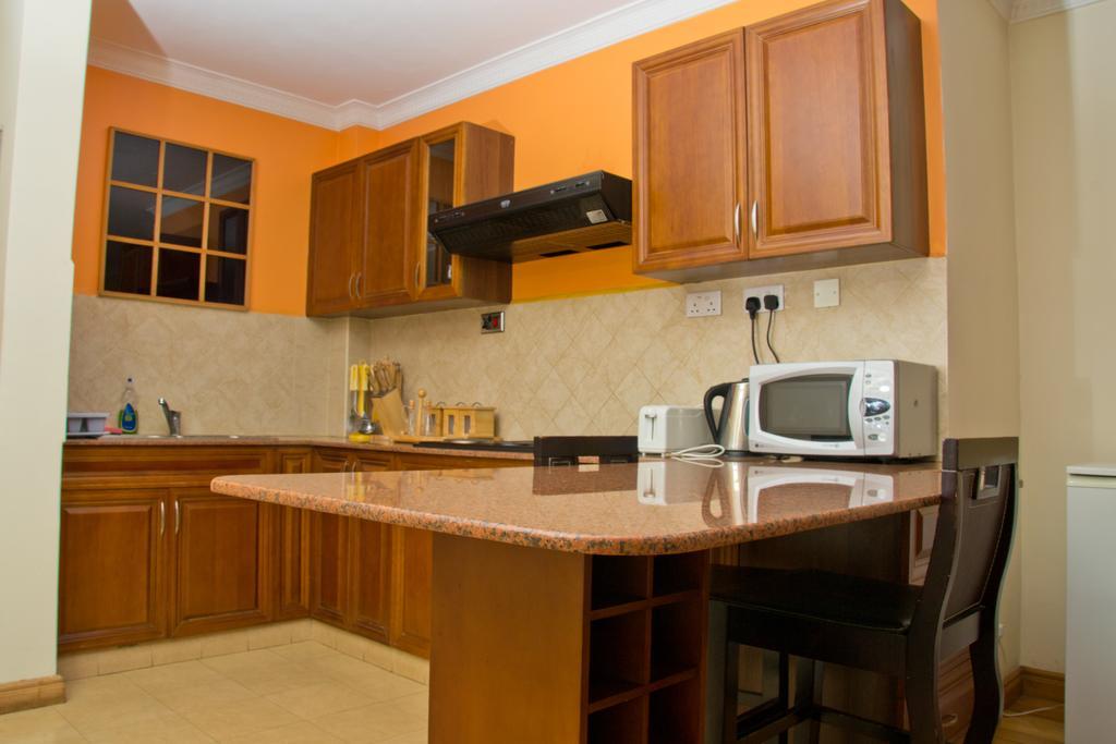 Natural Oak Apartments Nairobi Exterior photo